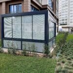 Piccola decorazione per il giardino invernale